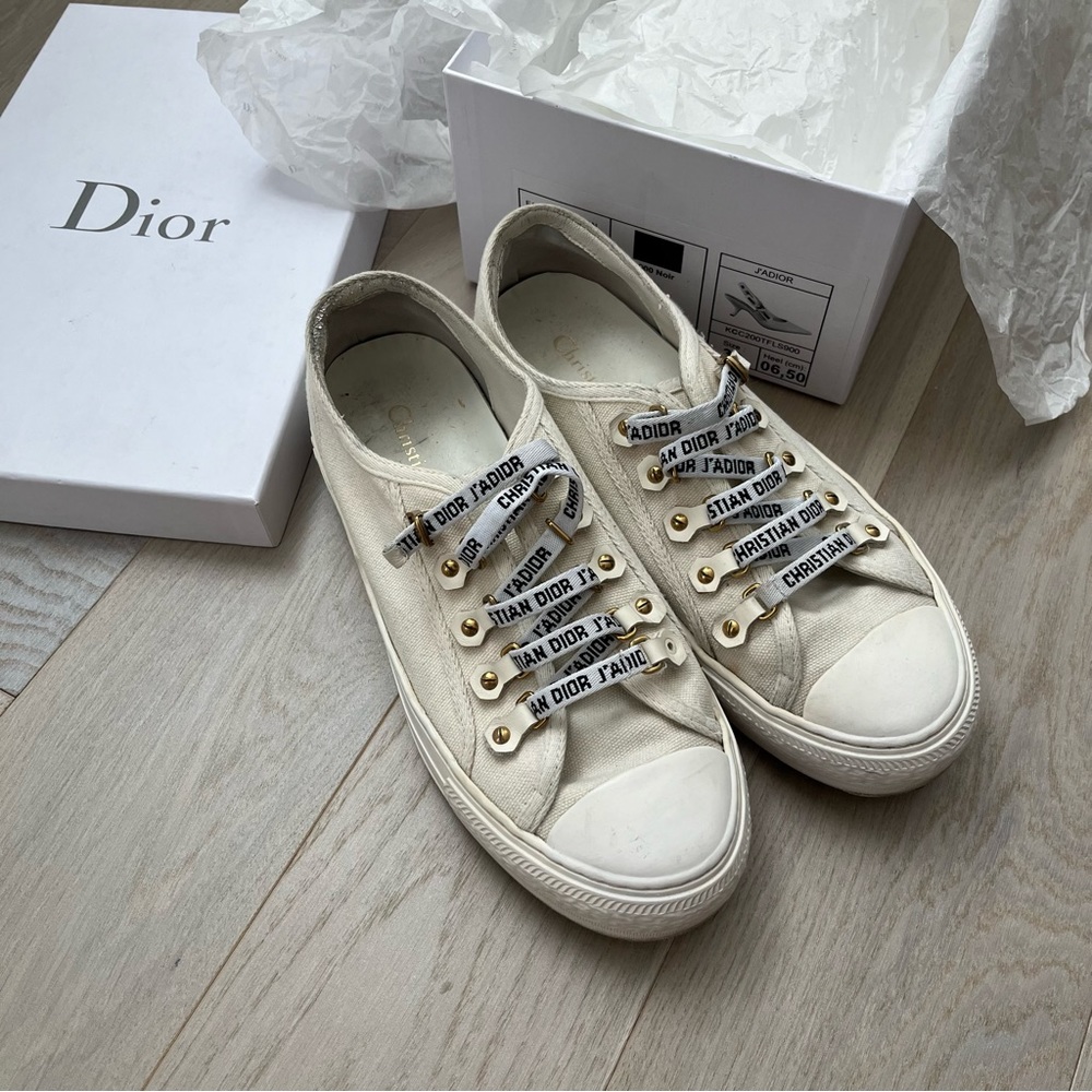 Authentic Christian Dior Walk'N'Dior Sneakers white canvas 39